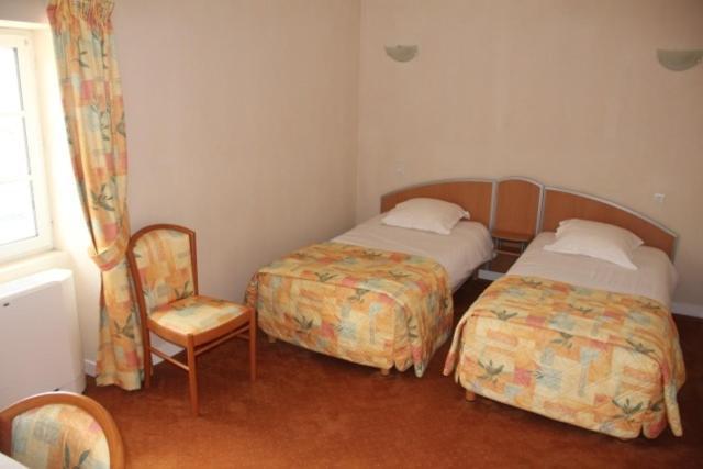 מונטמוריון Logis Hotel De France Restaurant Le Lucullus חדר תמונה