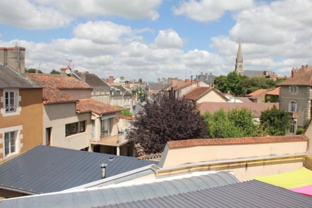 מונטמוריון Logis Hotel De France Restaurant Le Lucullus חדר תמונה